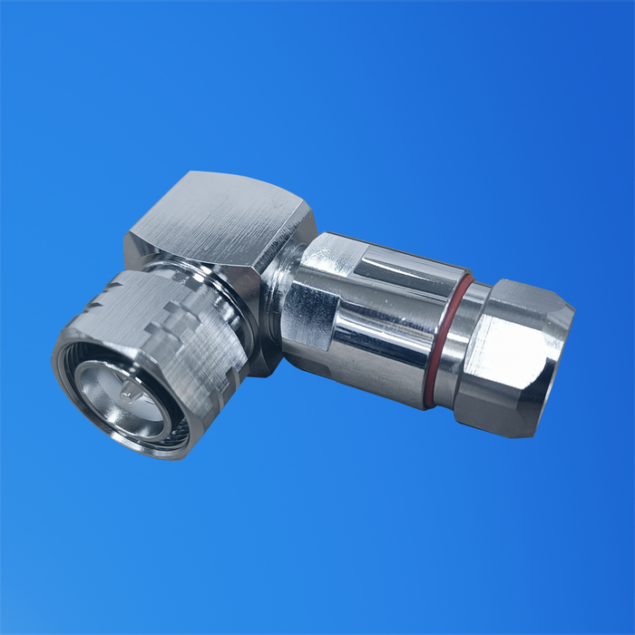 4.3-10 R/A Male Clamp Connector For 1/2" SCF
